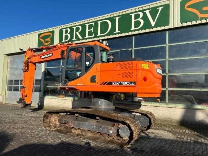 Kettenbagger типа Doosan DX 180 LC-3, Gebrauchtmaschine в Roosendaal (Фотография 2)