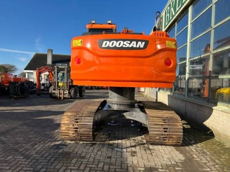 Kettenbagger типа Doosan DX 180 LC-3, Gebrauchtmaschine в Roosendaal (Фотография 4)