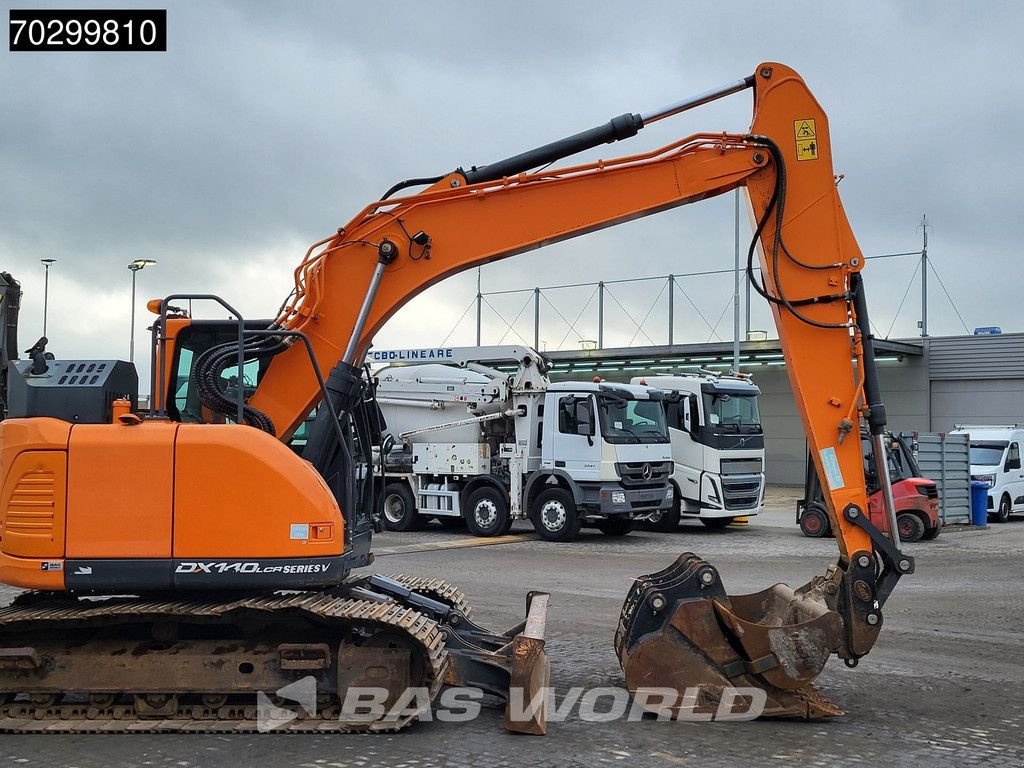 Kettenbagger a típus Doosan DX140 LCR-5 BLADE - 3 BUCKETS, Gebrauchtmaschine ekkor: Veghel (Kép 5)