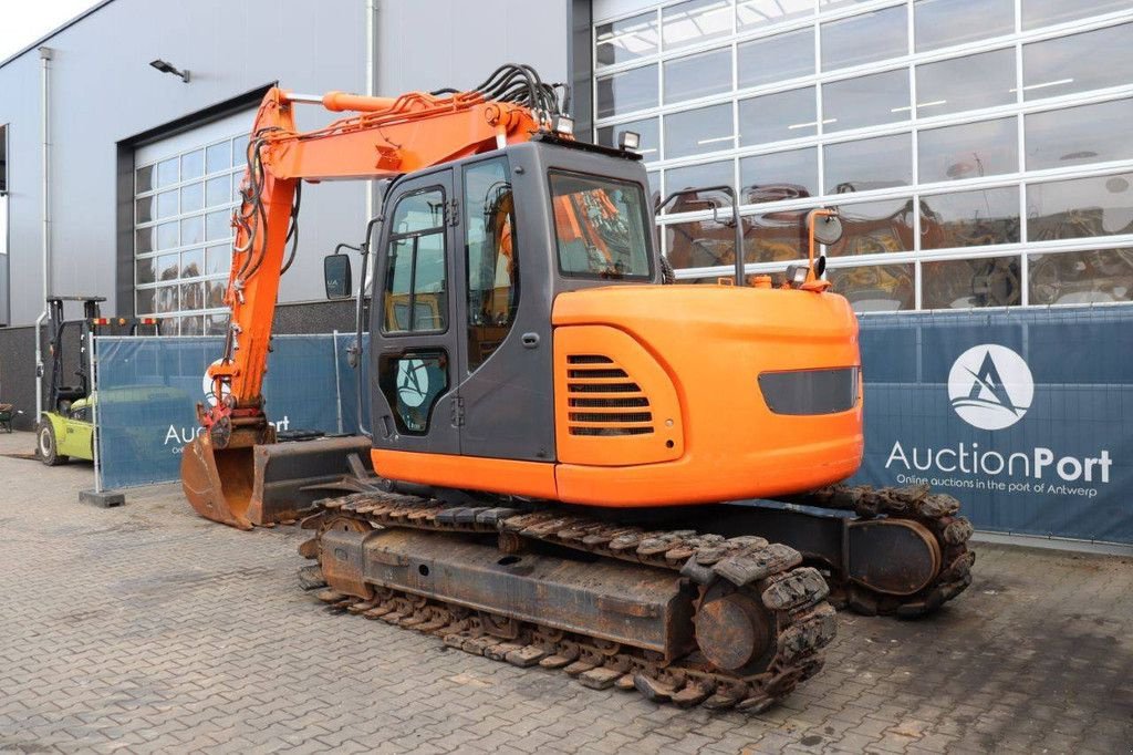 Kettenbagger typu Doosan DX140LCR, Gebrauchtmaschine v Antwerpen (Obrázek 4)