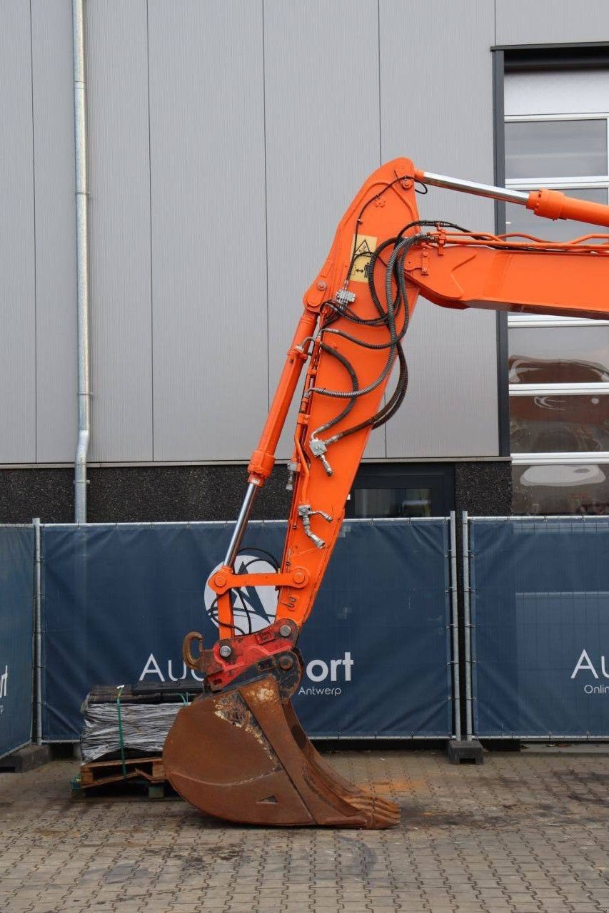 Kettenbagger typu Doosan DX140LCR, Gebrauchtmaschine v Antwerpen (Obrázek 11)