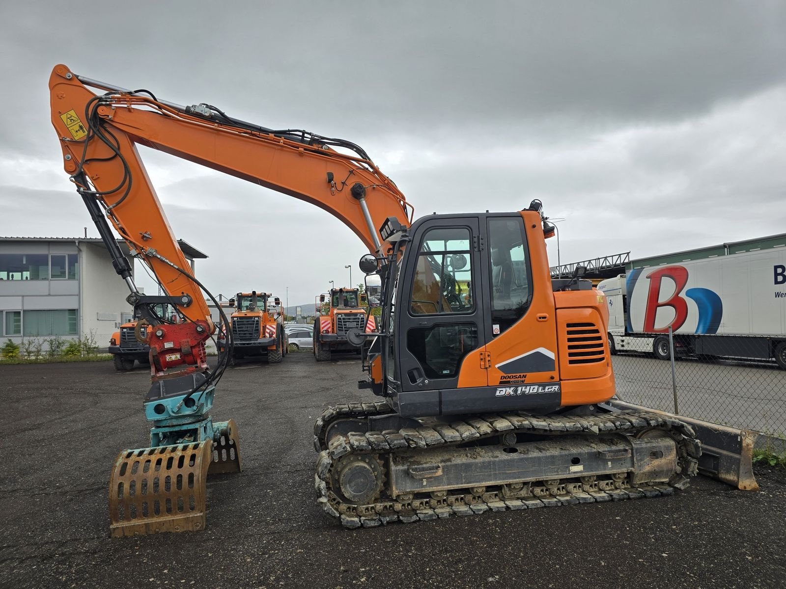 Kettenbagger типа Doosan DX140LCR, Gebrauchtmaschine в Gabersdorf (Фотография 14)