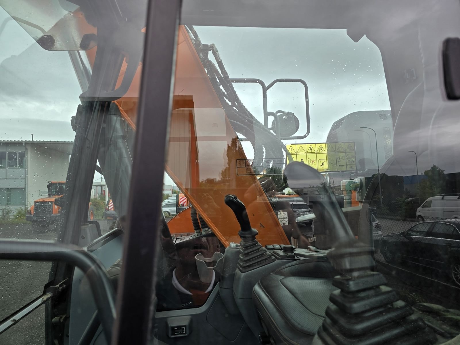 Kettenbagger типа Doosan DX140LCR, Gebrauchtmaschine в Gabersdorf (Фотография 12)