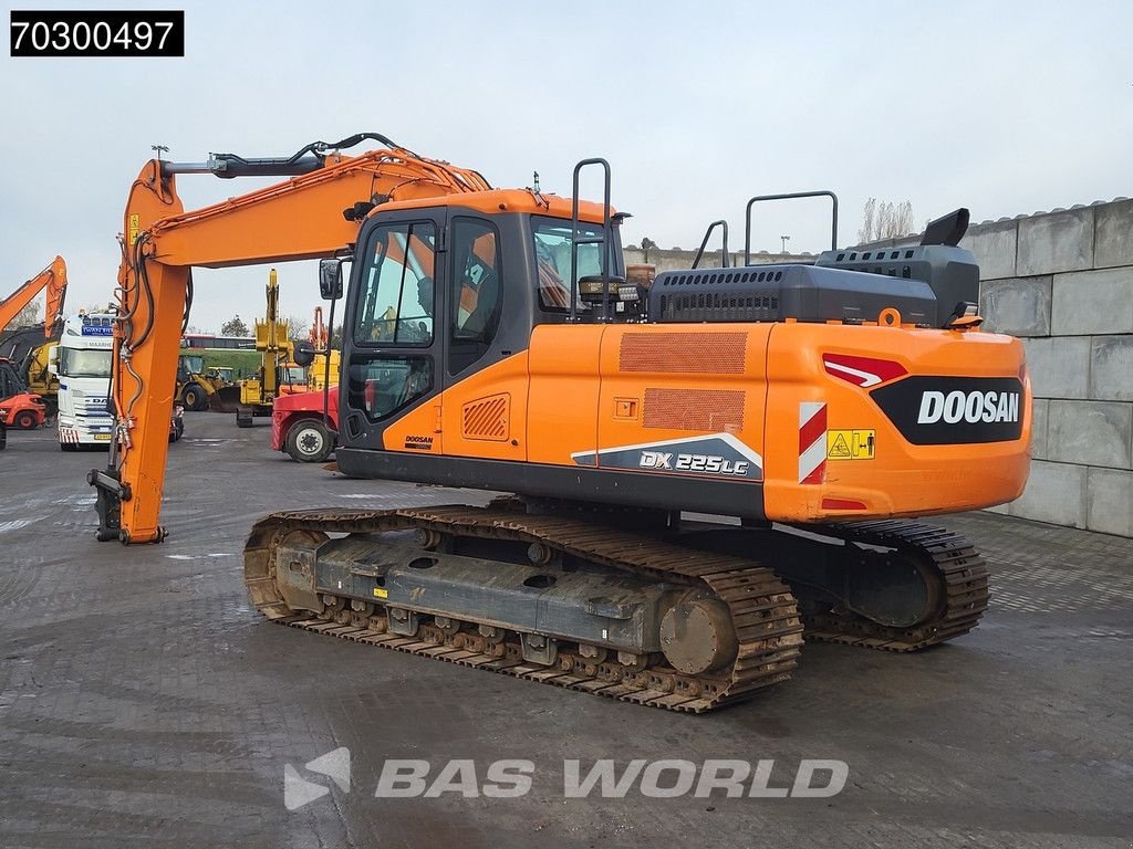Kettenbagger des Typs Doosan DX225 LC-7, Gebrauchtmaschine in Veghel (Bild 2)