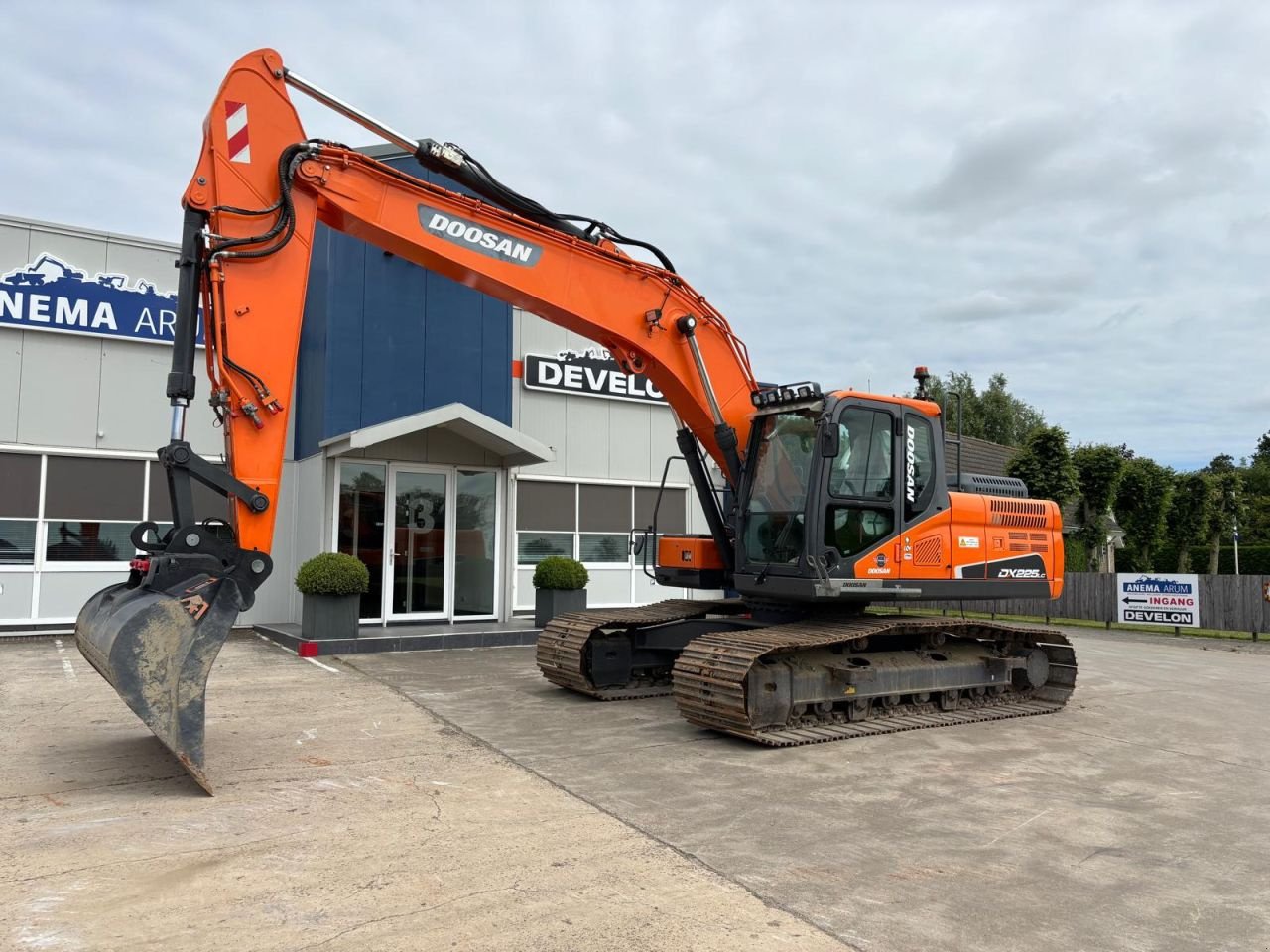 Kettenbagger typu Doosan DX225LC-5, Gebrauchtmaschine v Arum (Obrázek 2)