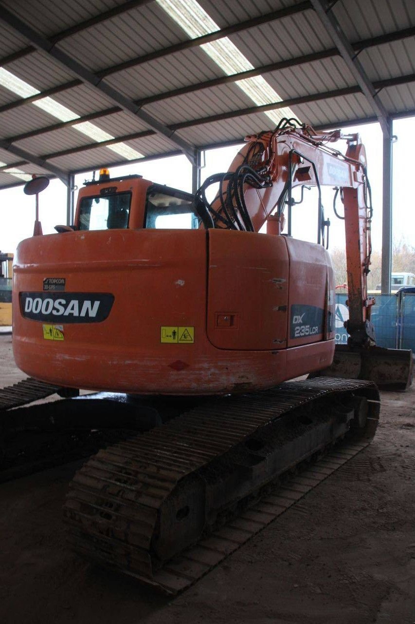Kettenbagger del tipo Doosan DX235LCR, Gebrauchtmaschine en Antwerpen (Imagen 5)