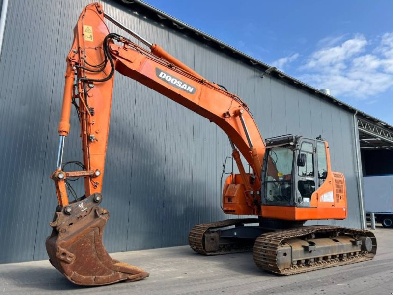 Kettenbagger typu Doosan DX235LCR, Gebrauchtmaschine v Venlo (Obrázek 1)