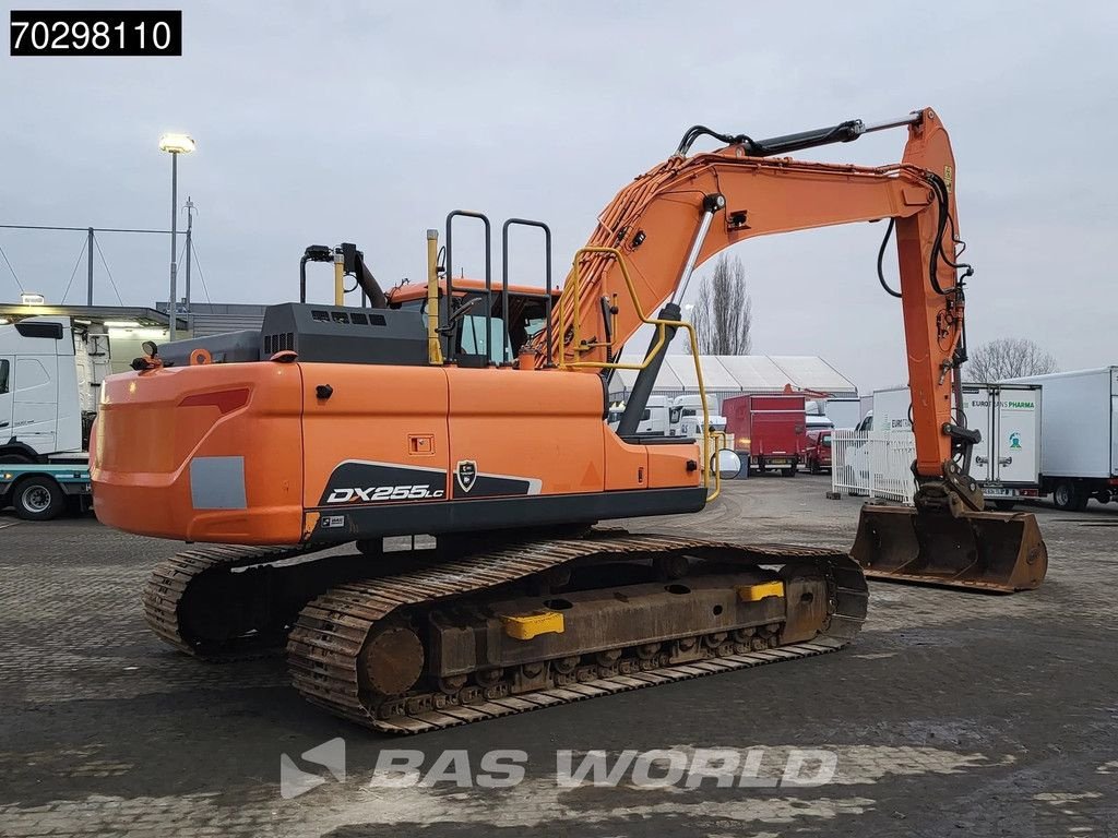 Kettenbagger typu Doosan DX255 LC-5 3 BUCKETS, Gebrauchtmaschine v Veghel (Obrázek 7)