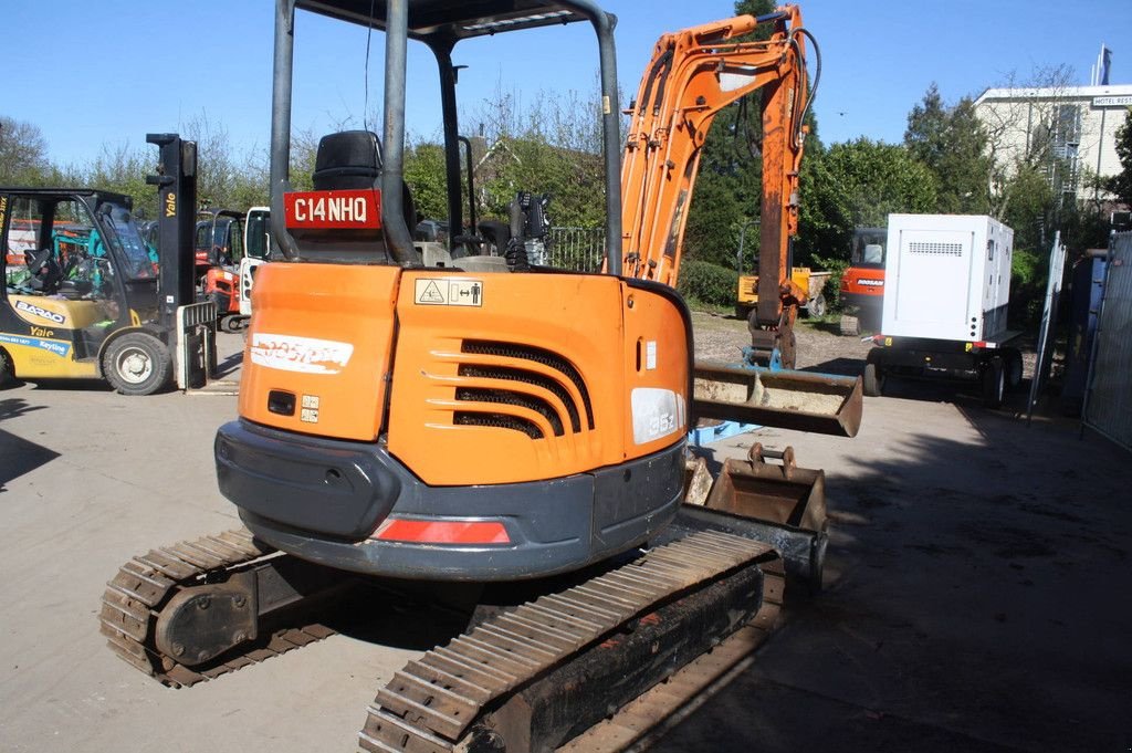 Kettenbagger typu Doosan DX357, Gebrauchtmaschine v Antwerpen (Obrázek 5)