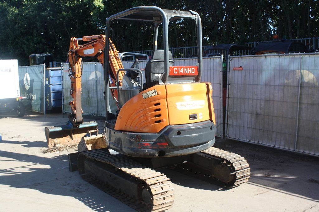 Kettenbagger typu Doosan DX357, Gebrauchtmaschine v Antwerpen (Obrázek 4)
