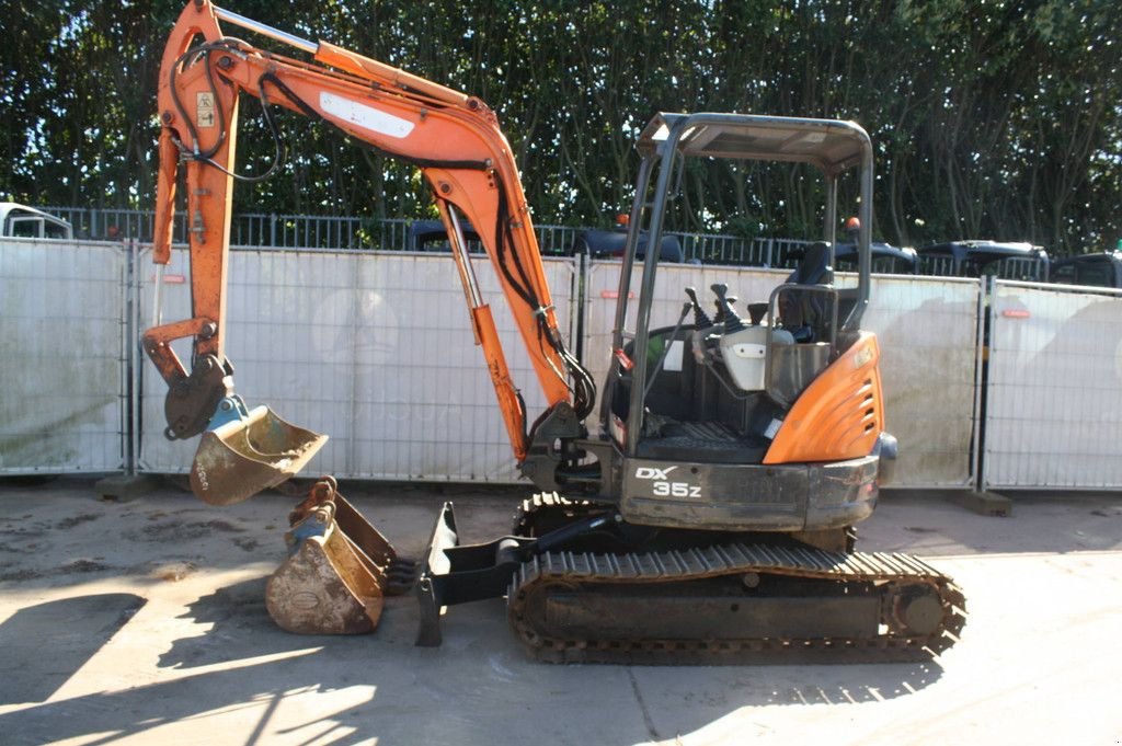Kettenbagger typu Doosan DX357, Gebrauchtmaschine v Antwerpen (Obrázek 1)