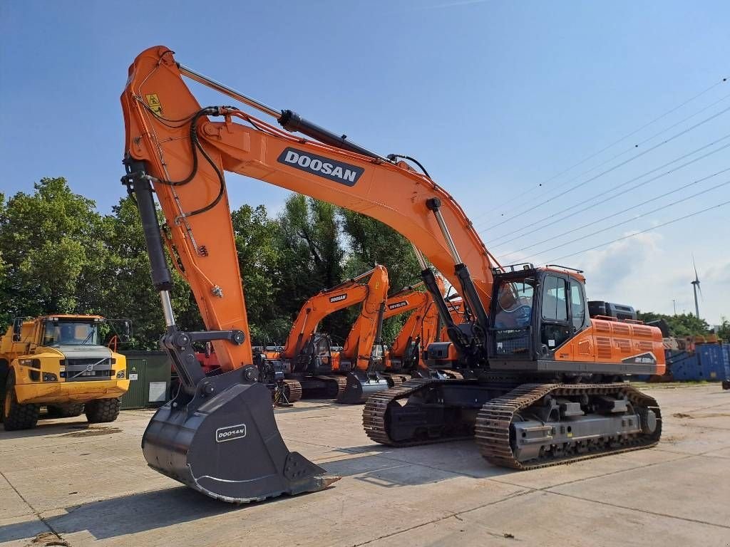 Kettenbagger des Typs Doosan DX530LC-7M, Neumaschine in Stabroek (Bild 8)