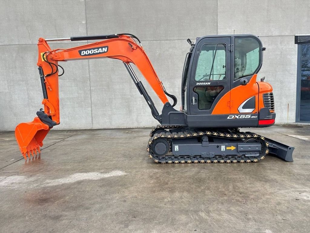 Kettenbagger del tipo Doosan DX55-9C, Gebrauchtmaschine In Antwerpen (Immagine 8)