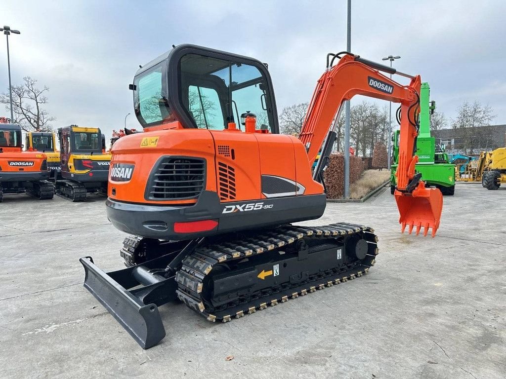 Kettenbagger типа Doosan DX55-9C, Gebrauchtmaschine в Antwerpen (Фотография 4)