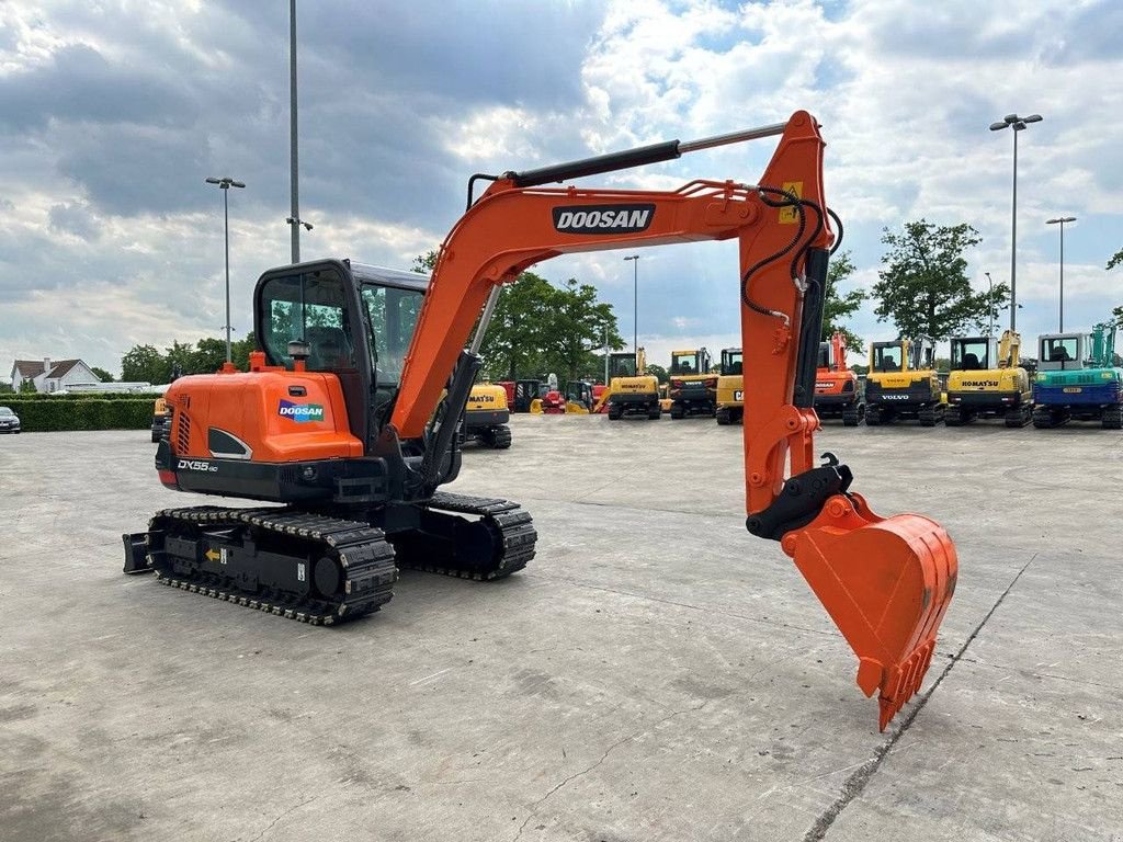 Kettenbagger Türe ait Doosan DX55-9CN, Gebrauchtmaschine içinde Antwerpen (resim 3)