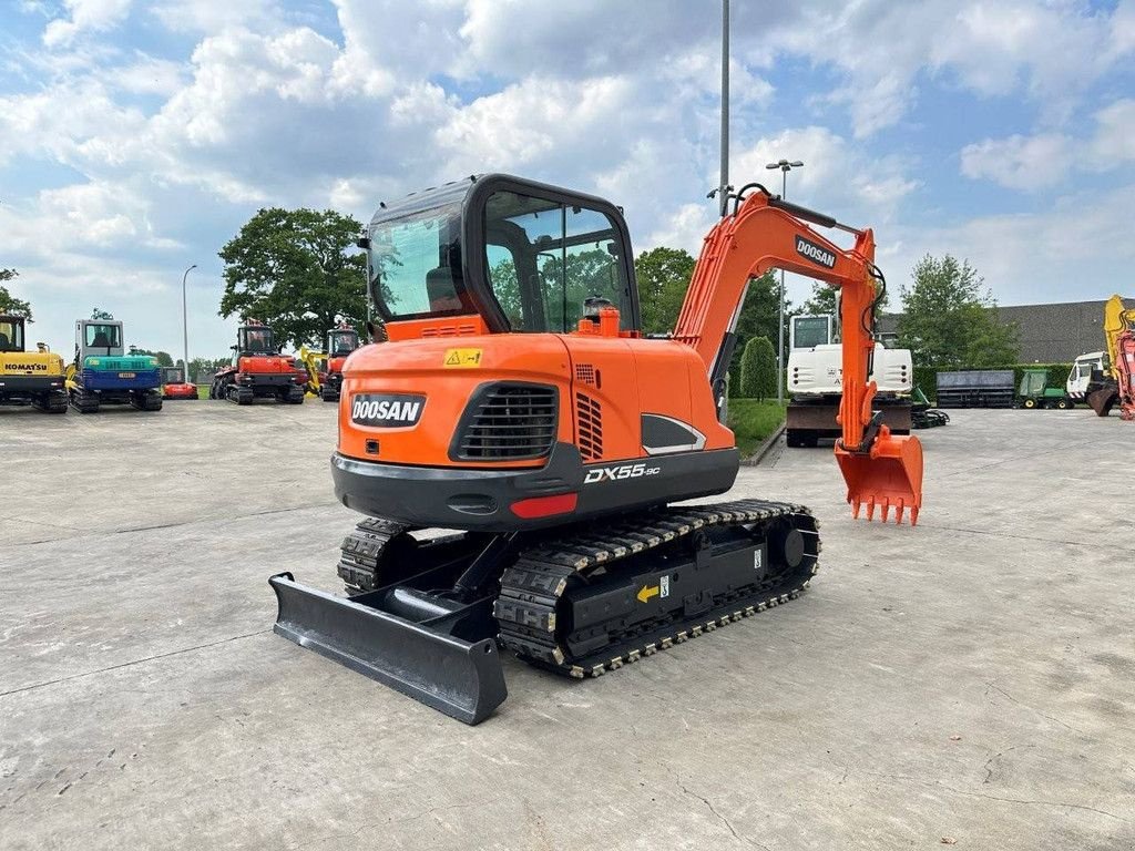 Kettenbagger Türe ait Doosan DX55-9CN, Gebrauchtmaschine içinde Antwerpen (resim 4)