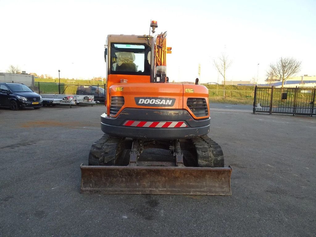 Kettenbagger типа Doosan DX85R-3, Gebrauchtmaschine в Zutphen (Фотография 10)