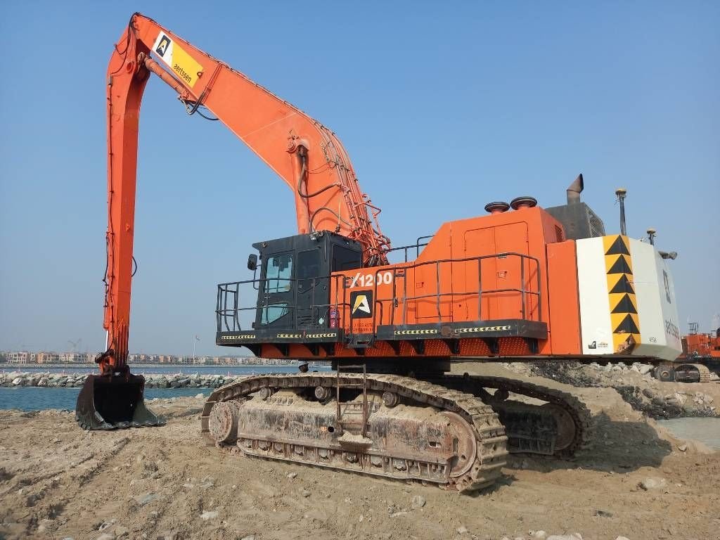 Kettenbagger typu Hitachi EX 1200-6 Longreach 28m (Abu Dhabi), Gebrauchtmaschine v Stabroek (Obrázek 5)