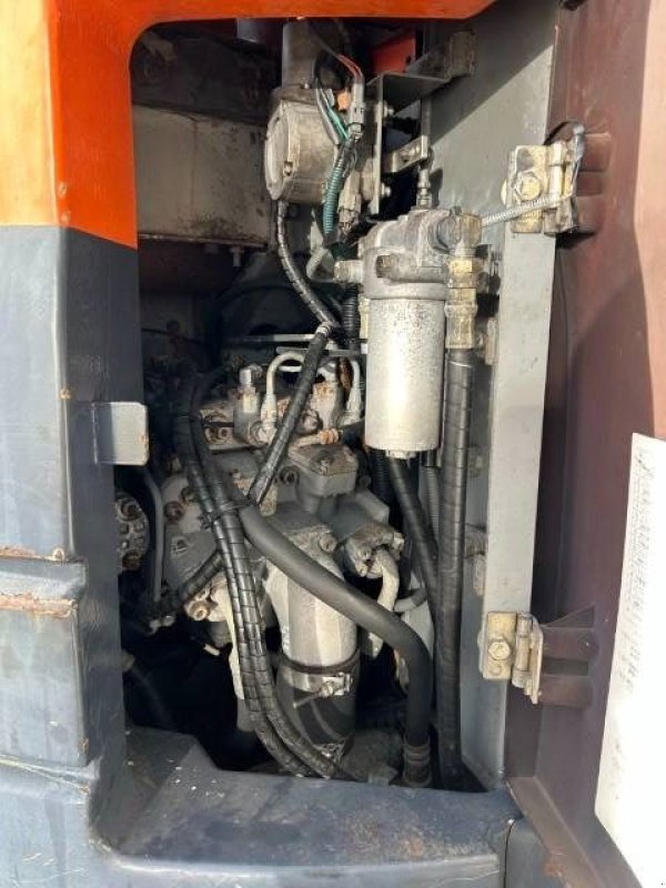 Kettenbagger του τύπου Hitachi EX 135 UR-5, Gebrauchtmaschine σε Roosendaal (Φωτογραφία 11)