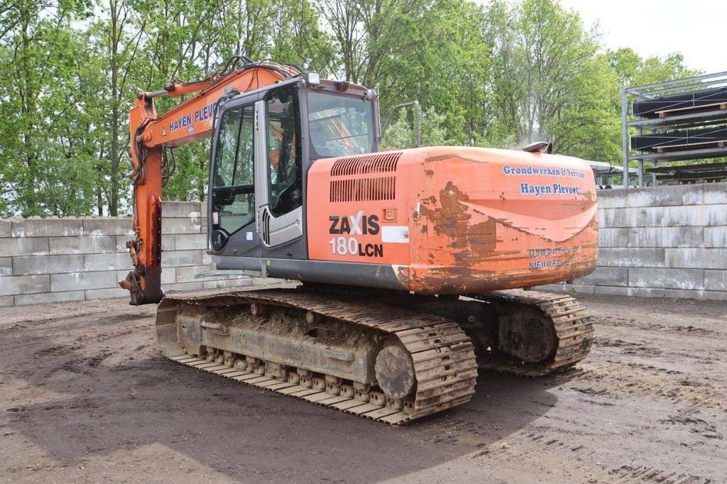 Kettenbagger του τύπου Hitachi ZAXIS 180LCN, Gebrauchtmaschine σε Antwerpen (Φωτογραφία 4)