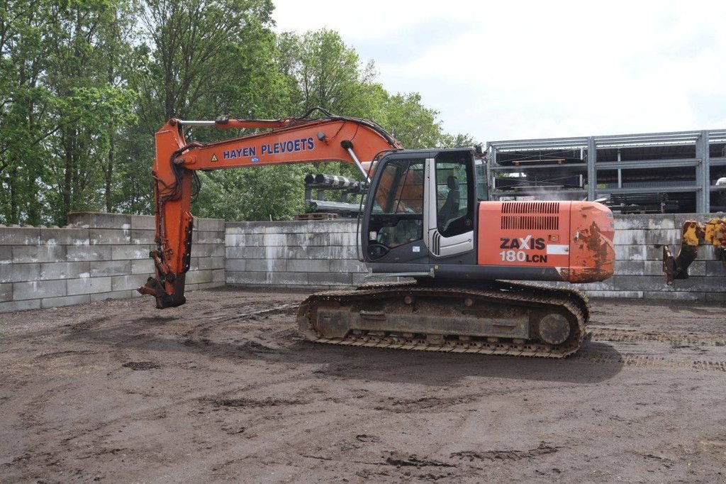 Kettenbagger του τύπου Hitachi ZAXIS 180LCN, Gebrauchtmaschine σε Antwerpen (Φωτογραφία 3)