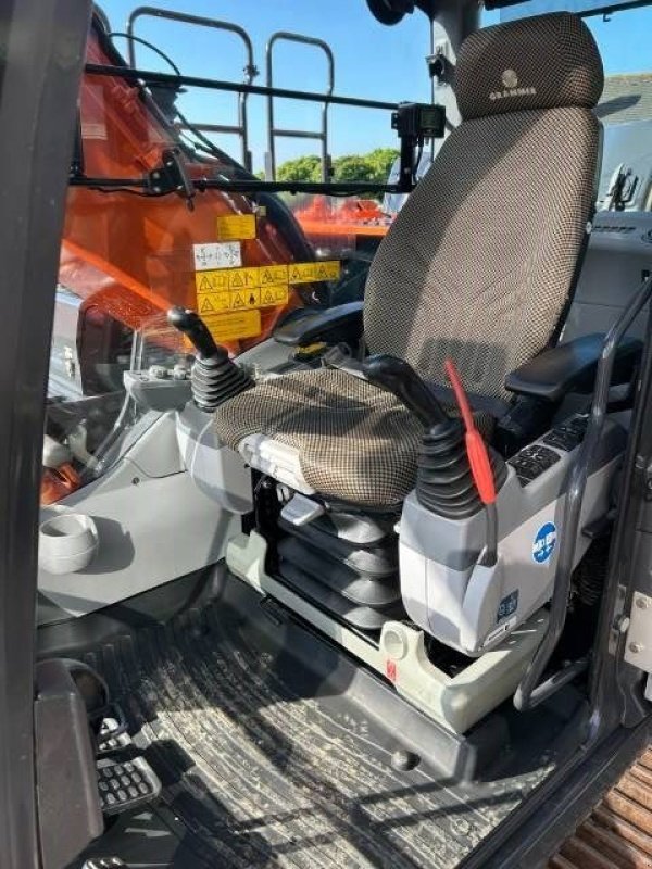 Kettenbagger typu Hitachi ZAXIS 250LCN-6, Gebrauchtmaschine v Roosendaal (Obrázek 9)