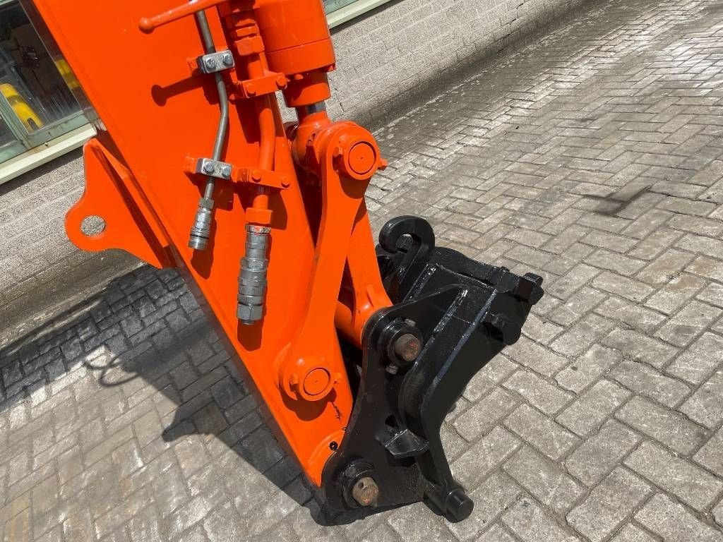 Kettenbagger typu Hitachi Zaxis ZX135US-3, Gebrauchtmaschine v Roosendaal (Obrázek 11)