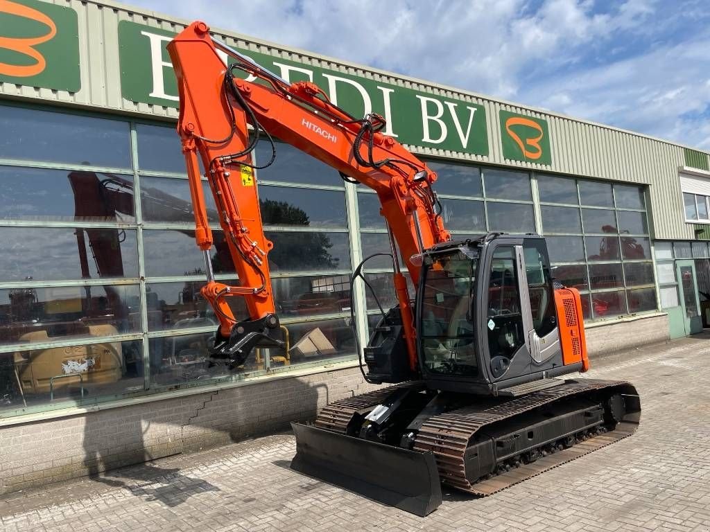 Kettenbagger typu Hitachi Zaxis ZX135US-3, Gebrauchtmaschine v Roosendaal (Obrázek 3)