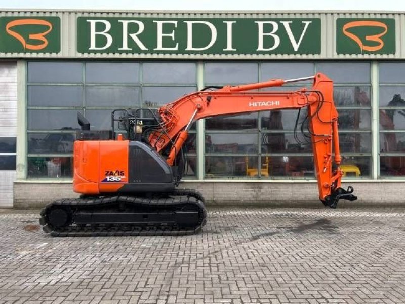Kettenbagger van het type Hitachi ZX 135 US-6, Gebrauchtmaschine in Roosendaal (Foto 2)