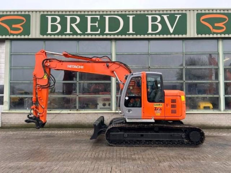Kettenbagger des Typs Hitachi ZX 135 US, Gebrauchtmaschine in Roosendaal (Bild 1)
