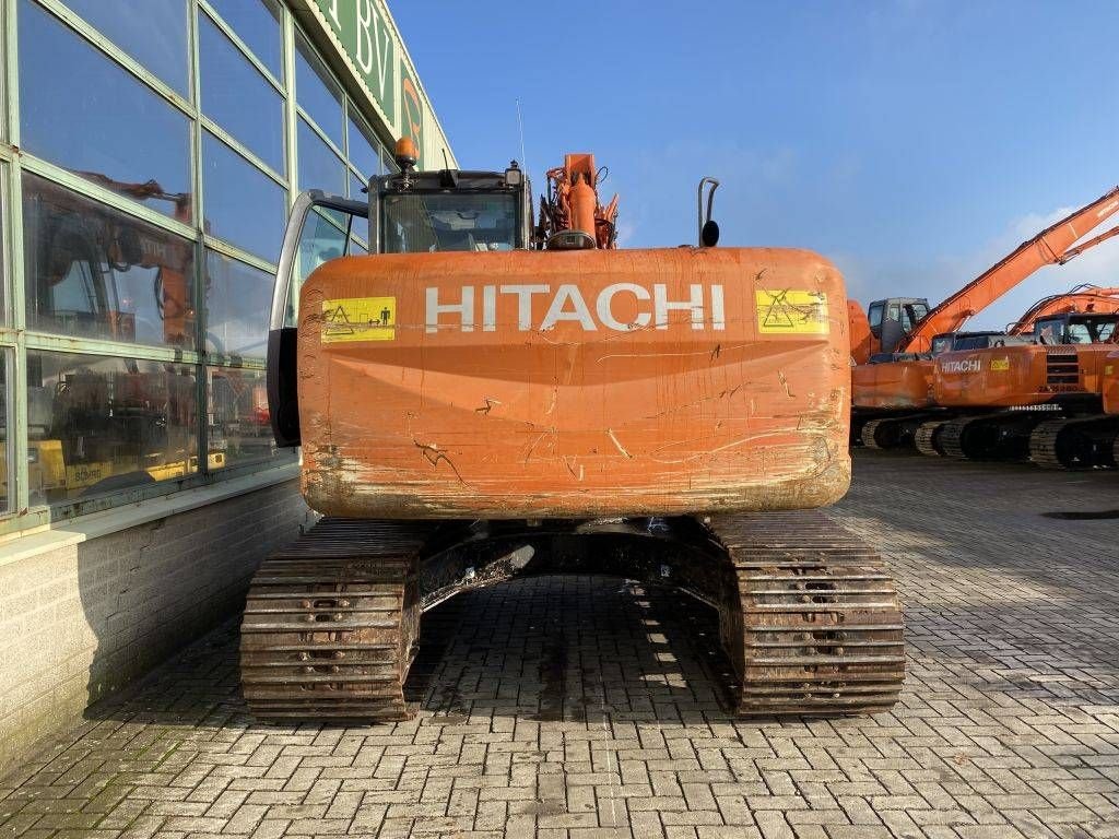 Kettenbagger des Typs Hitachi ZX 180 LC-3, Gebrauchtmaschine in Roosendaal (Bild 4)