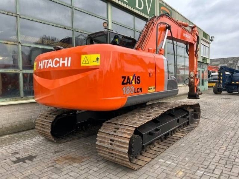 Kettenbagger des Typs Hitachi ZX 180 LC-3, Gebrauchtmaschine in Roosendaal (Bild 7)