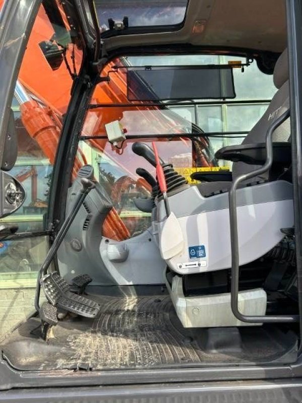 Kettenbagger des Typs Hitachi ZX 180 LC-5B, Gebrauchtmaschine in Roosendaal (Bild 10)