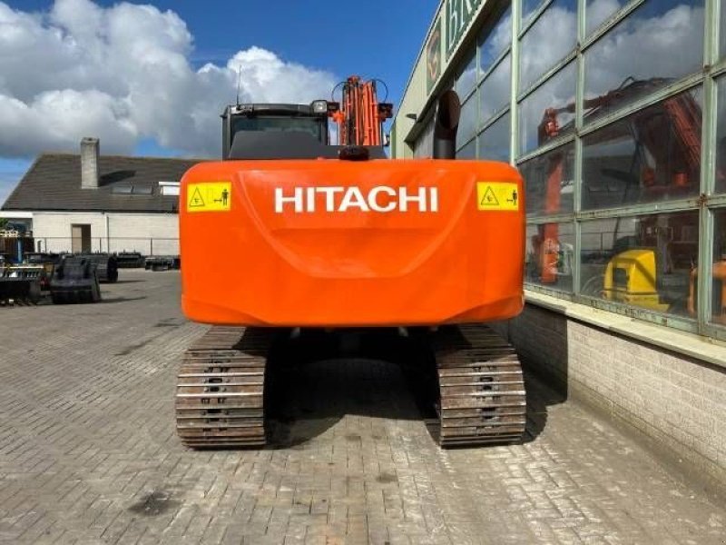 Kettenbagger des Typs Hitachi ZX 180 LC N-5B, Gebrauchtmaschine in Roosendaal (Bild 8)
