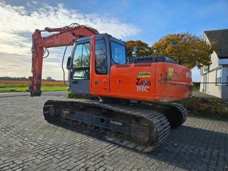 Kettenbagger des Typs Hitachi ZX 180, Gebrauchtmaschine in Roosendaal (Bild 3)
