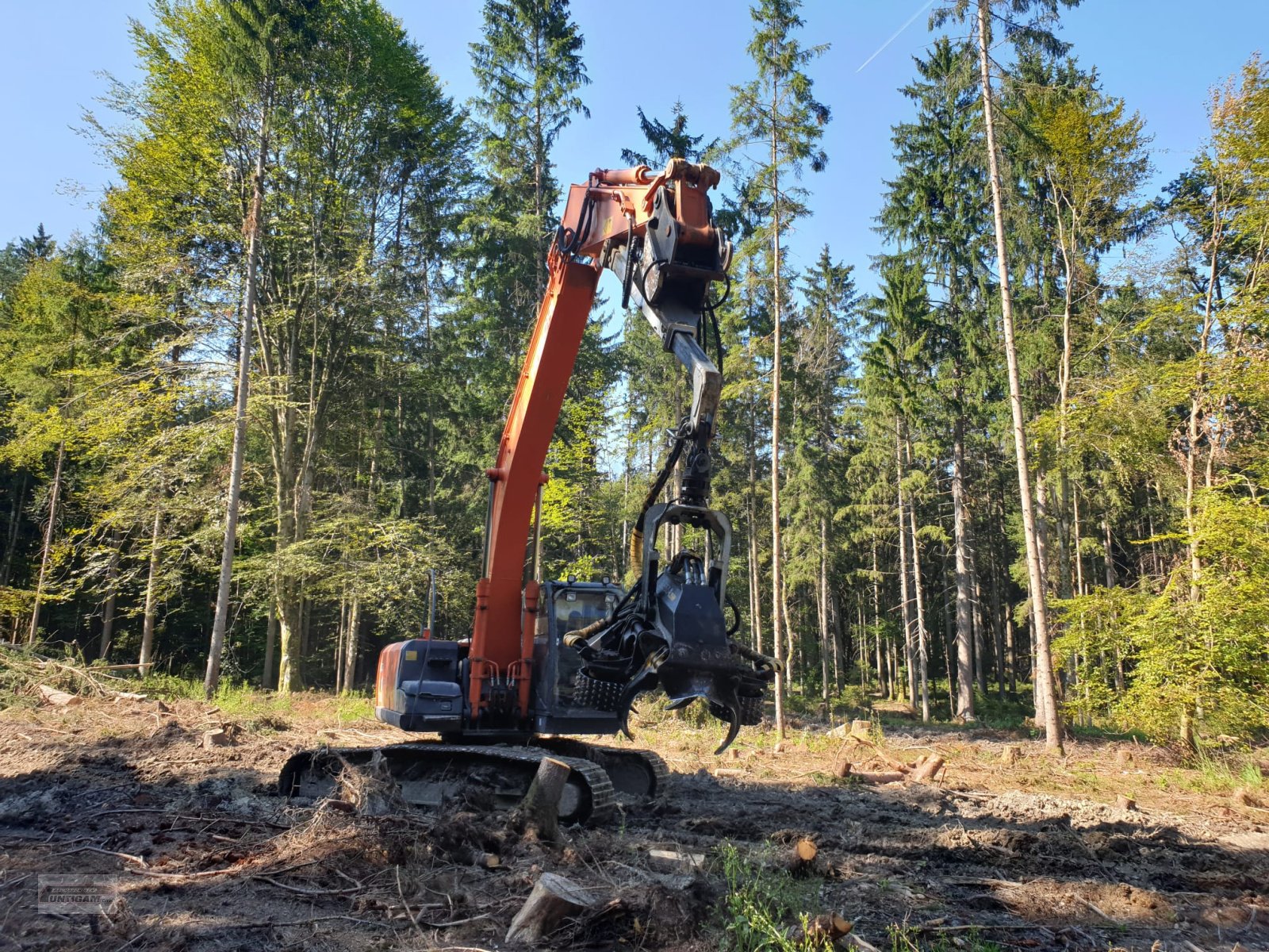 Kettenbagger des Typs Hitachi ZX 210-3 mit Kesla 25 RH, Gebrauchtmaschine in Deutsch - Goritz (Bild 3)