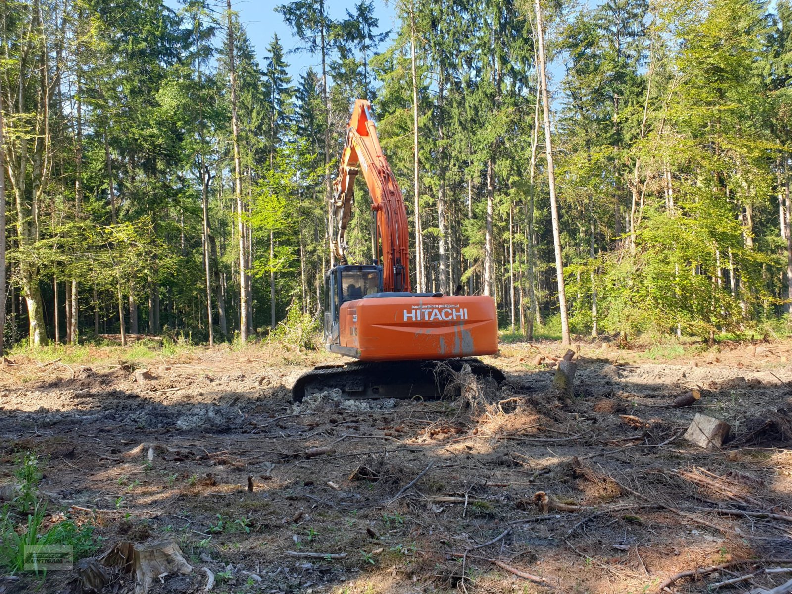 Kettenbagger des Typs Hitachi ZX 210-3 mit Kesla 25 RH, Gebrauchtmaschine in Deutsch - Goritz (Bild 4)
