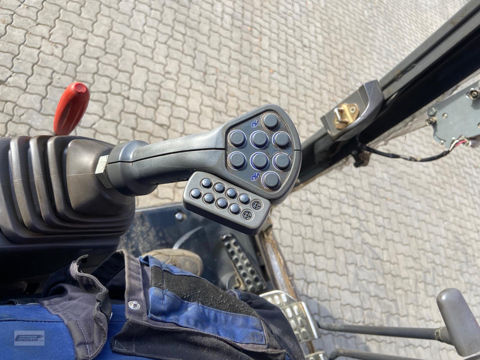 Kettenbagger des Typs Hitachi ZX 210-3 mit Kesla 25 RH, Gebrauchtmaschine in Deutsch - Goritz (Bild 16)