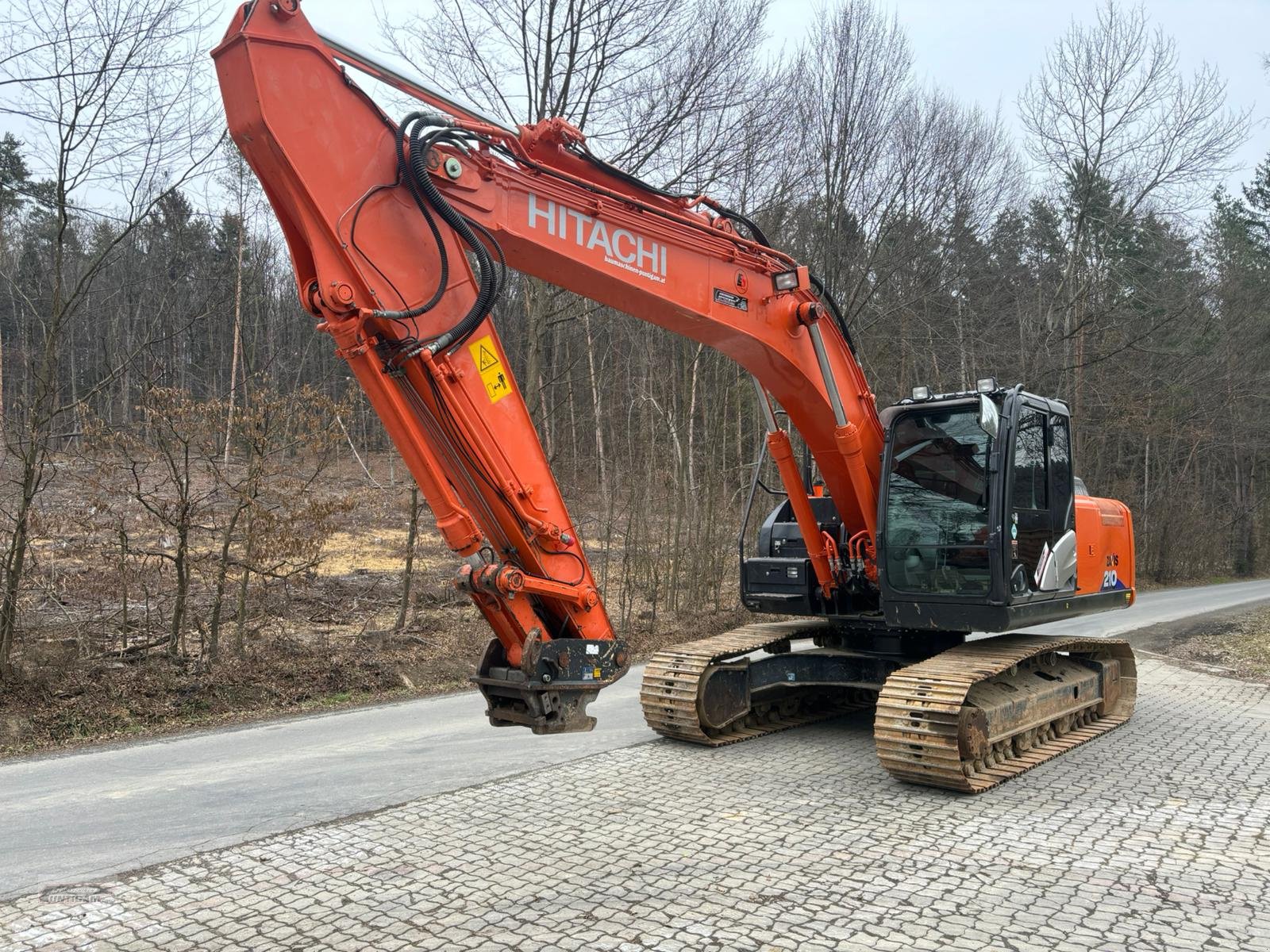 Kettenbagger a típus Hitachi ZX 210-6, Gebrauchtmaschine ekkor: Deutsch - Goritz (Kép 3)