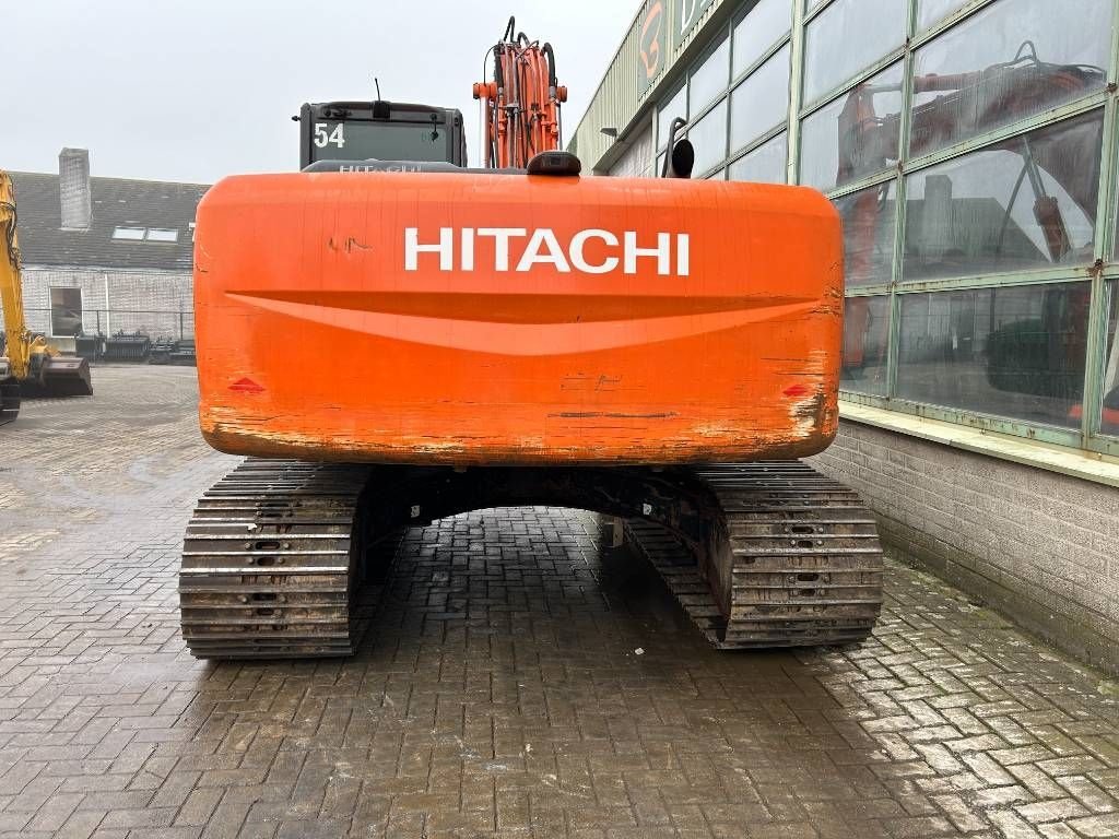 Kettenbagger typu Hitachi ZX 210 LC-3, Gebrauchtmaschine v Roosendaal (Obrázek 8)