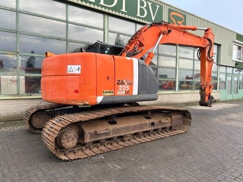 Kettenbagger typu Hitachi ZX 225 US LC-3, Gebrauchtmaschine v Roosendaal (Obrázek 8)
