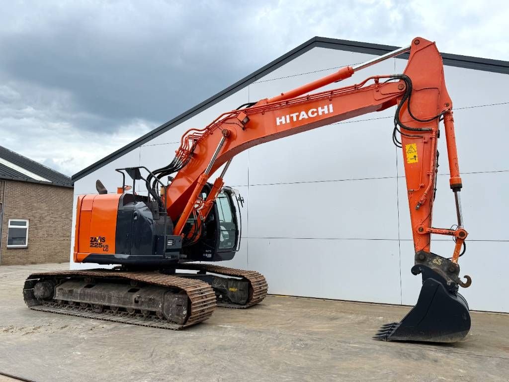 Kettenbagger del tipo Hitachi ZX 225 US LC-5 B - Automatic Greasing / Camera, Gebrauchtmaschine In Veldhoven (Immagine 8)