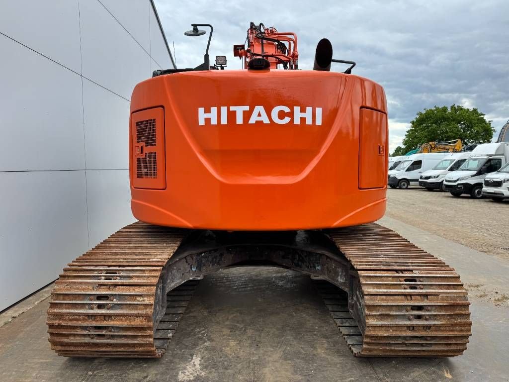 Kettenbagger del tipo Hitachi ZX 225 US LC-5 B - Automatic Greasing / Camera, Gebrauchtmaschine In Veldhoven (Immagine 4)