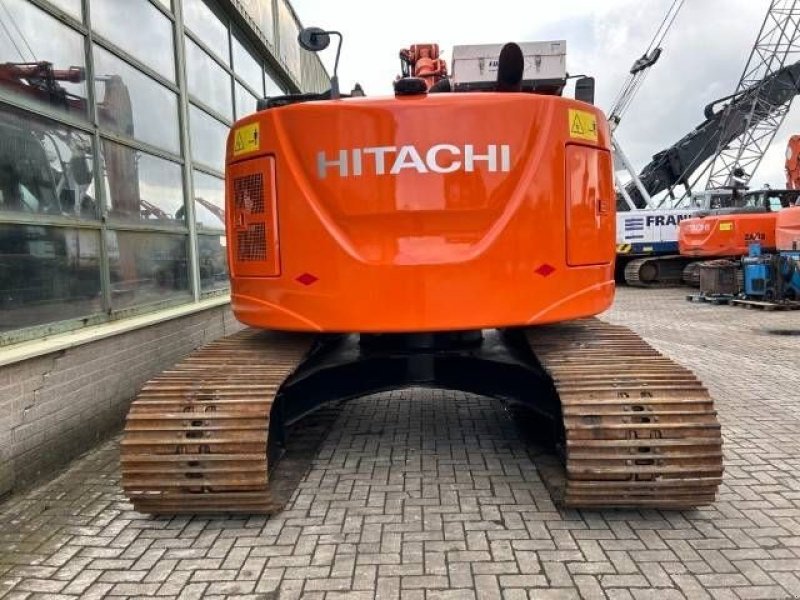 Kettenbagger typu Hitachi ZX 225 US LC-5 B, Gebrauchtmaschine v Roosendaal (Obrázek 8)