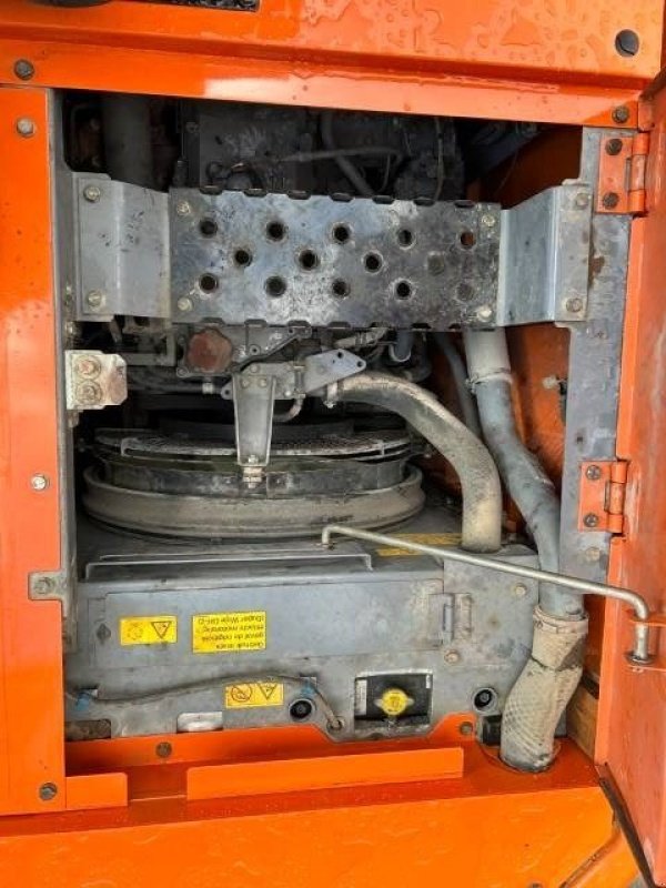 Kettenbagger typu Hitachi ZX 225 US LC-5 B, Gebrauchtmaschine v Roosendaal (Obrázek 11)