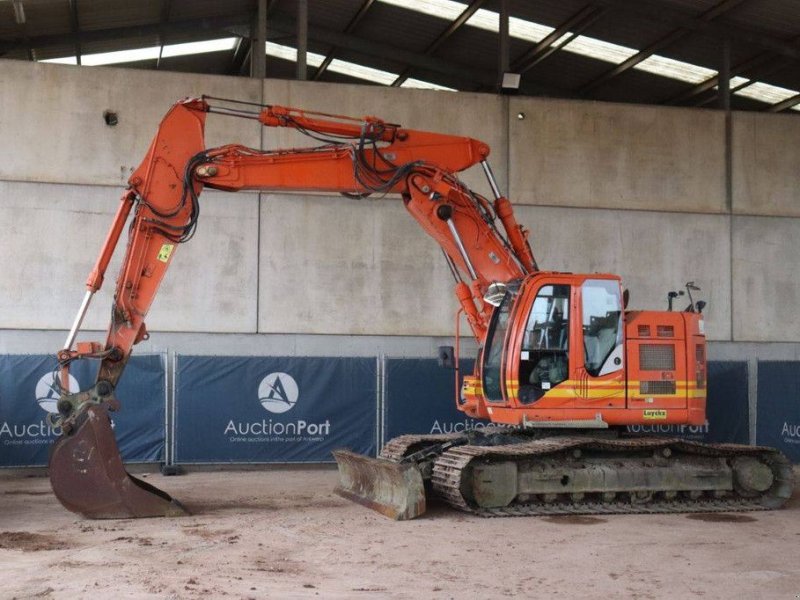 Kettenbagger του τύπου Hitachi ZX 225 USLC-5B, Gebrauchtmaschine σε Antwerpen (Φωτογραφία 1)