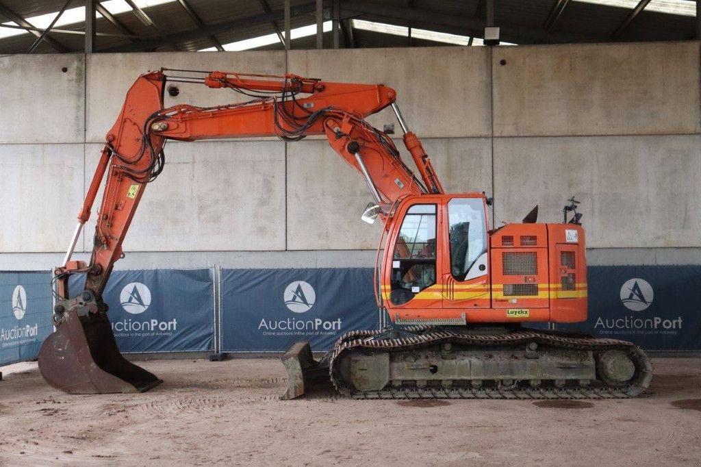 Kettenbagger a típus Hitachi ZX 225 USLC-5B, Gebrauchtmaschine ekkor: Antwerpen (Kép 2)