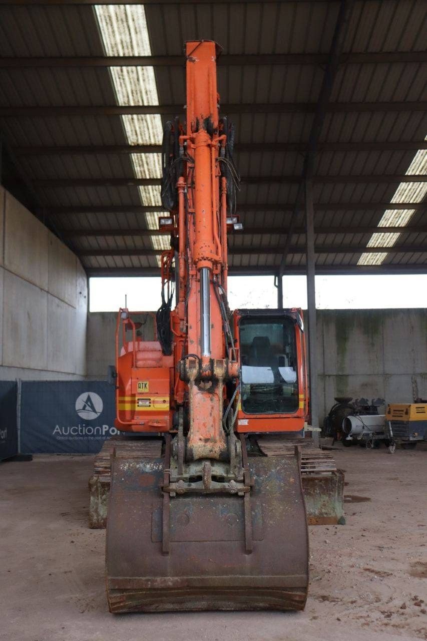 Kettenbagger a típus Hitachi ZX 225 USLC-5B, Gebrauchtmaschine ekkor: Antwerpen (Kép 9)
