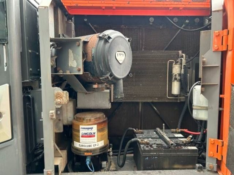 Kettenbagger typu Hitachi ZX 225 USR LC-3, Gebrauchtmaschine v Roosendaal (Obrázek 11)