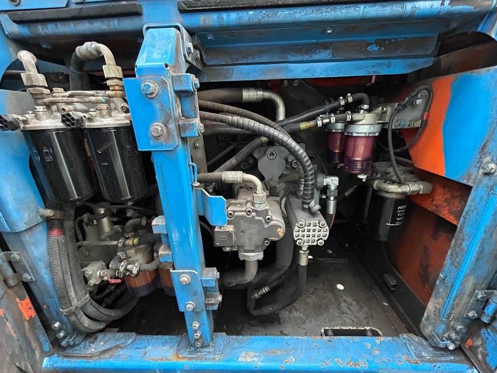 Kettenbagger des Typs Hitachi ZX 490 LC H-6, Gebrauchtmaschine in Roosendaal (Bild 11)